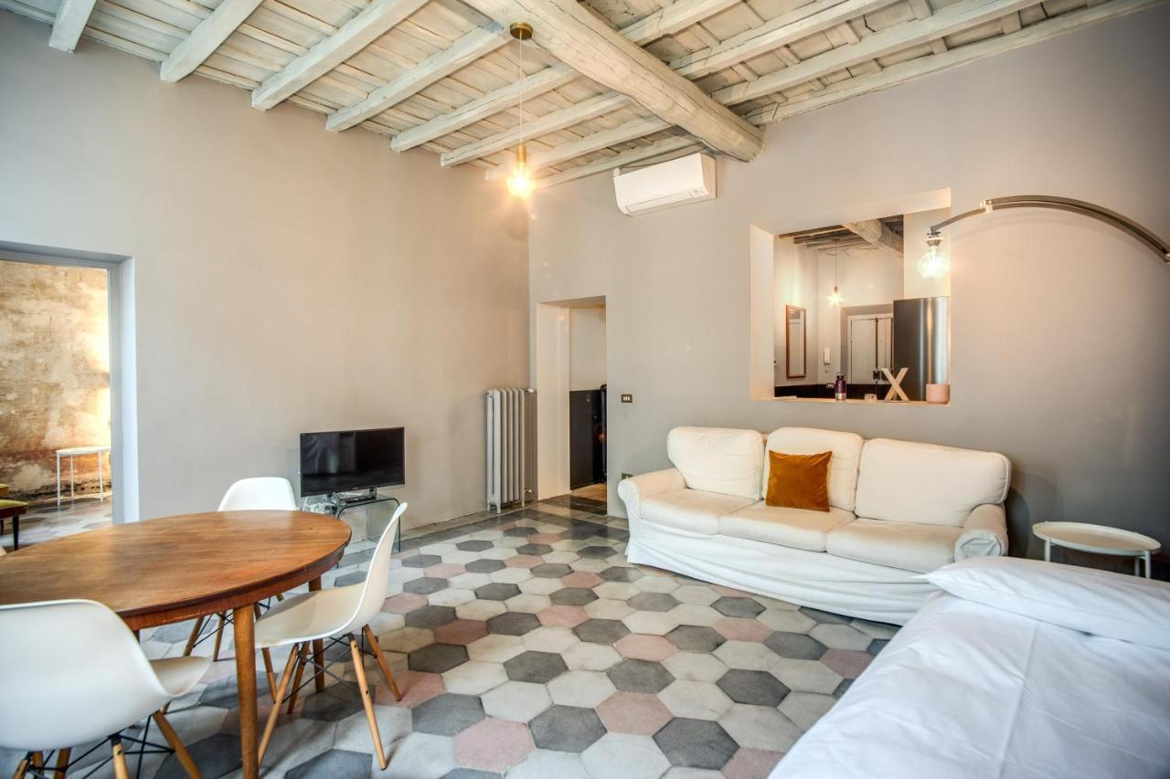 Stylish Flat Near Fori Imperiali Ruins Appartamento *