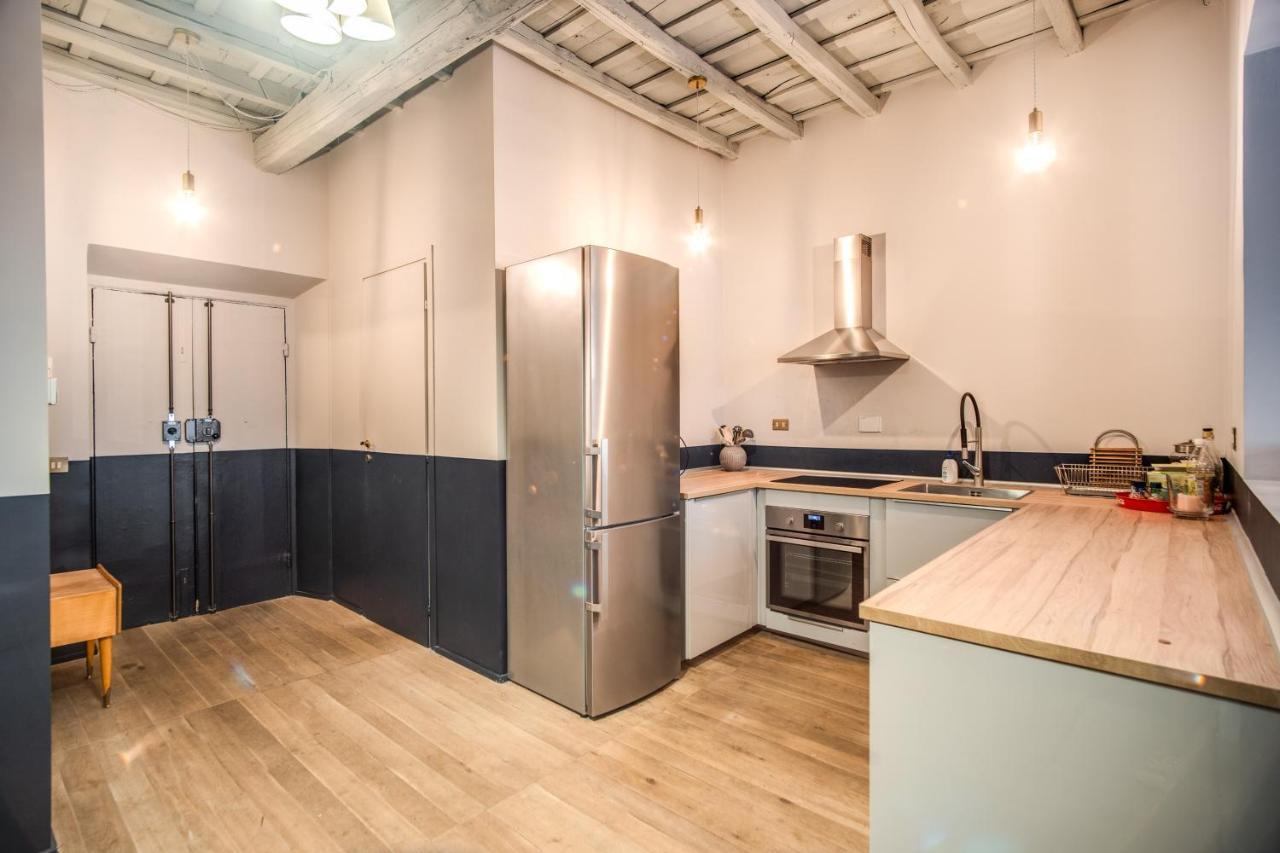 Appartamento Stylish Flat Near Fori Imperiali Ruins *